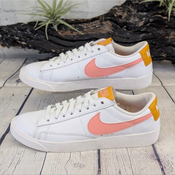 Nike Blazer Low “Pink Quartz” Sneakers - Picture 4 of 11